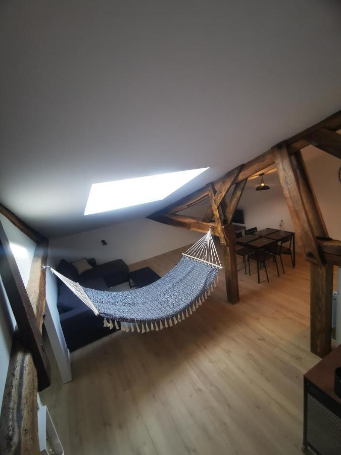 La Roche-Chalais Appartement Neuf Climatise Sous Les Toits المظهر الخارجي الصورة