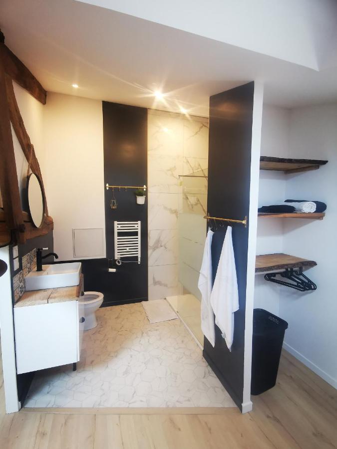 La Roche-Chalais Appartement Neuf Climatise Sous Les Toits المظهر الخارجي الصورة