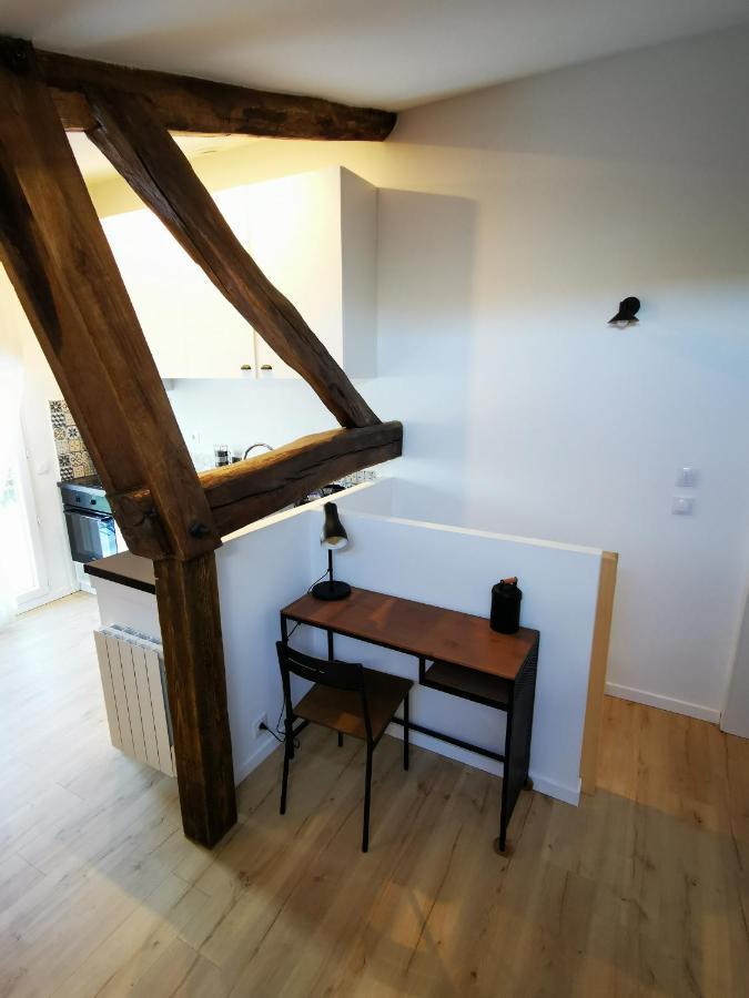 La Roche-Chalais Appartement Neuf Climatise Sous Les Toits المظهر الخارجي الصورة